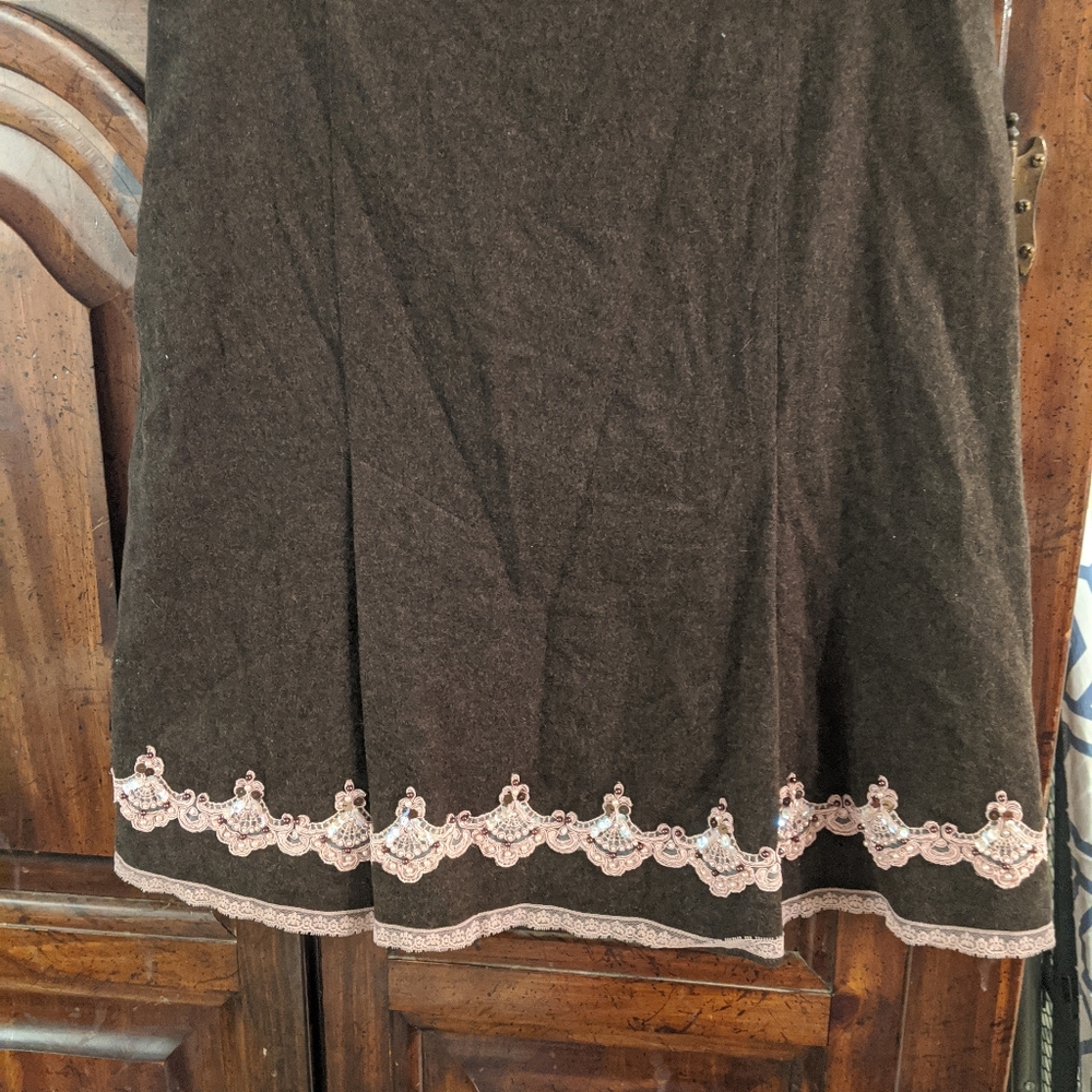 Ladies skirt hits just at the knee